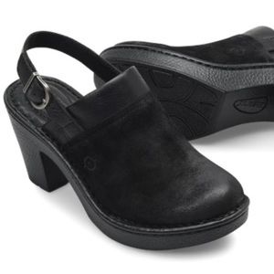 Born Vidar Distressed Sling Back Clogs Size 9